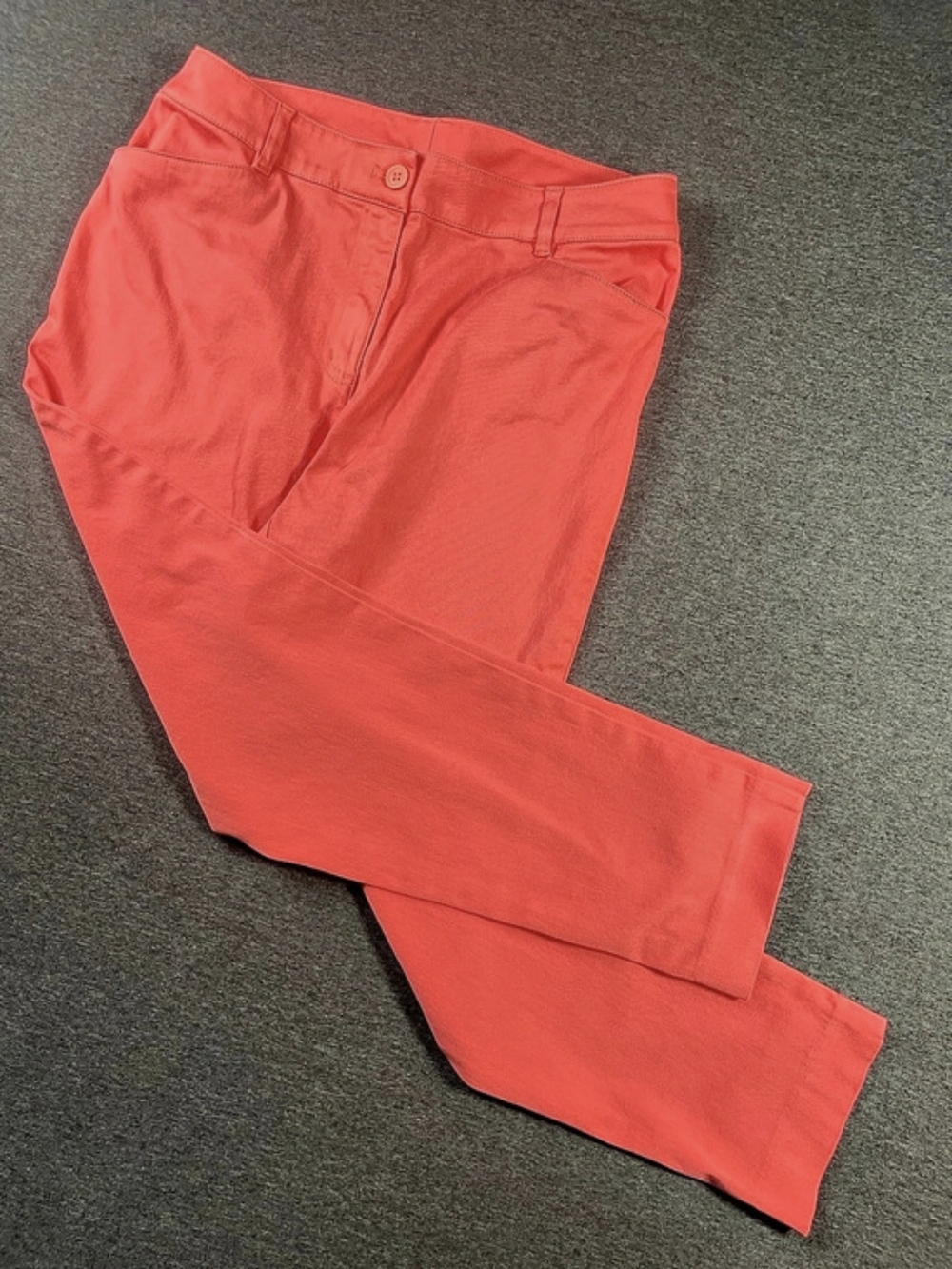 Chico's Perfect Stretch Straight Leg Pants in Melon Size 8.5 Like New
